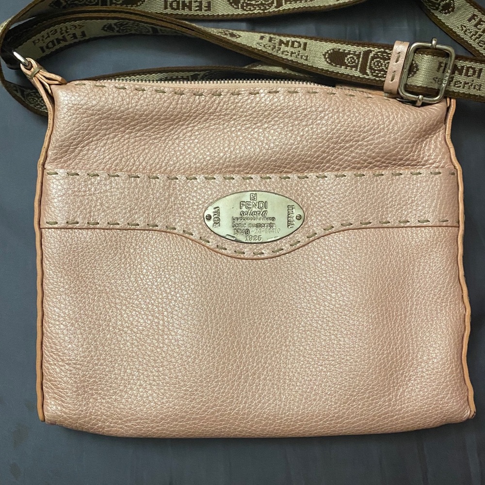 EUC fendi selleria crossbody leather bag